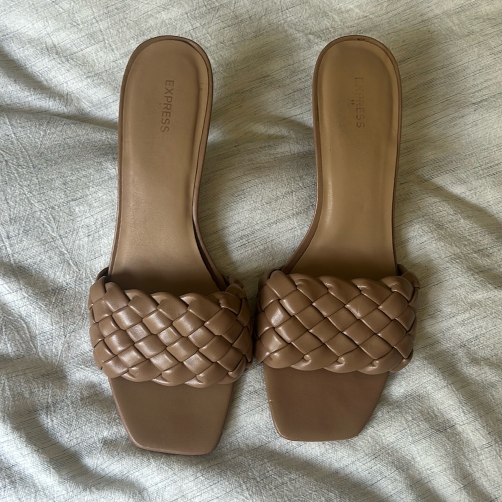 Express 2” Heels